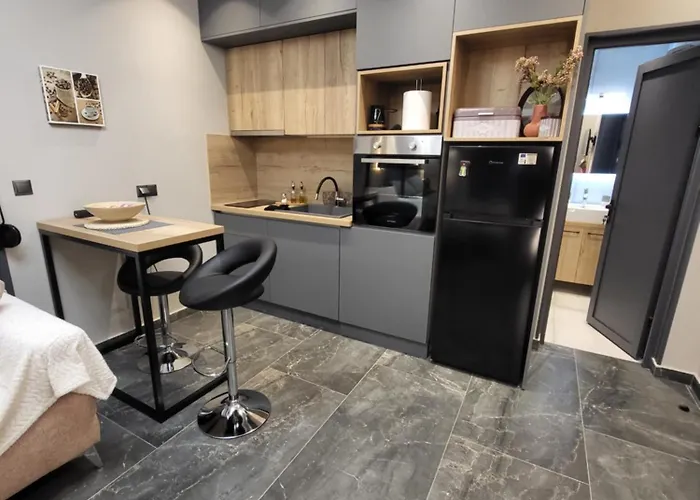 Apartamento Modern 3 In Center, Near Elia Square *